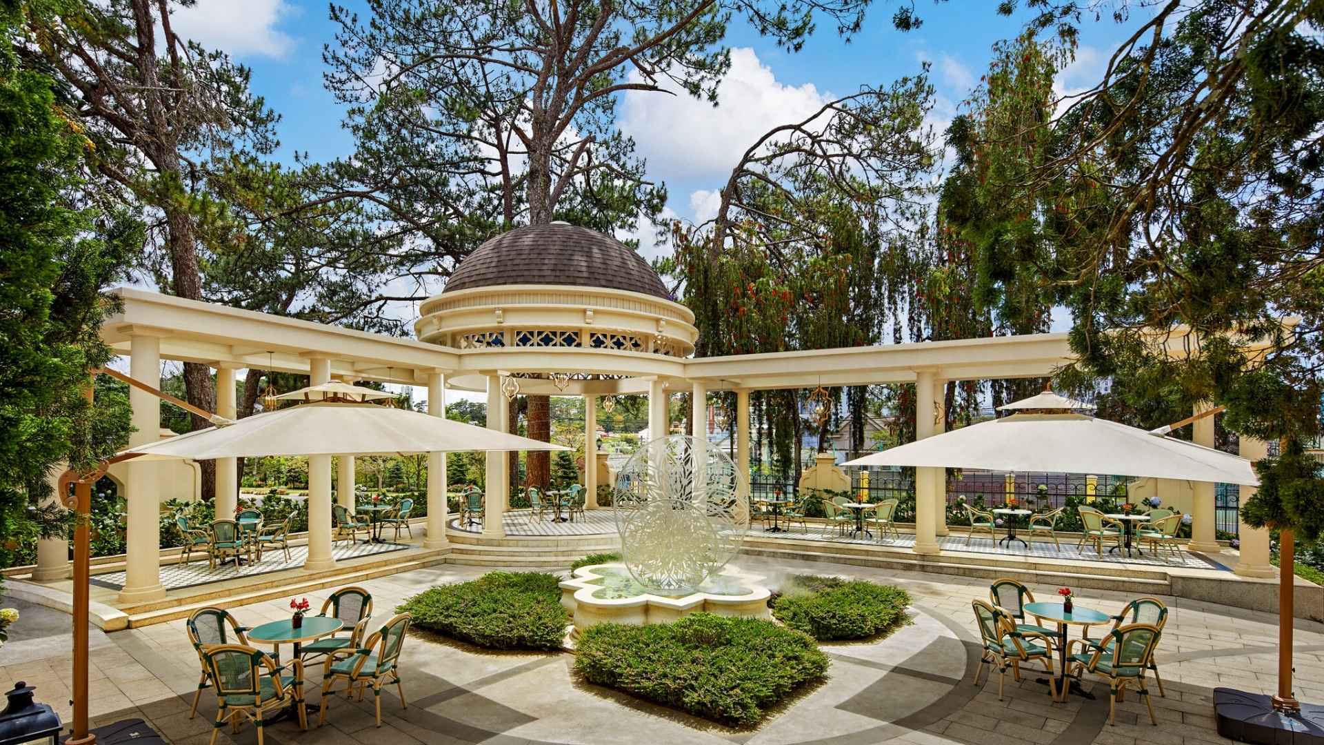 Fleurie Café tại Grand Mercure Dalat Resort