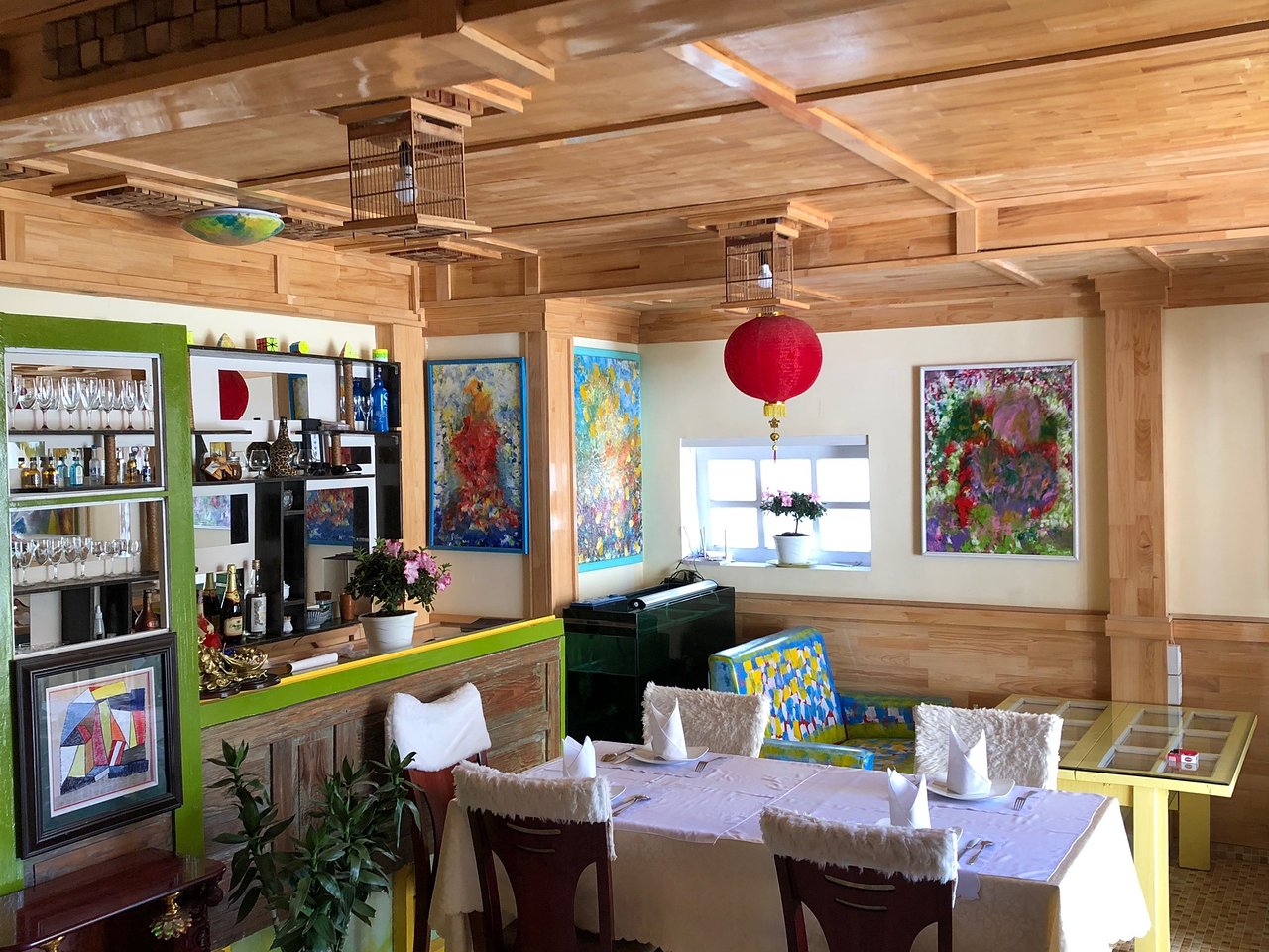 Artist Alley Restaurant