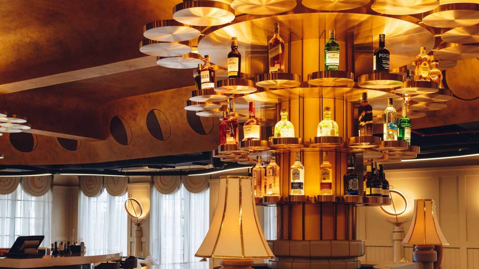 Moon Lounge tại Grand Mercure Dalat