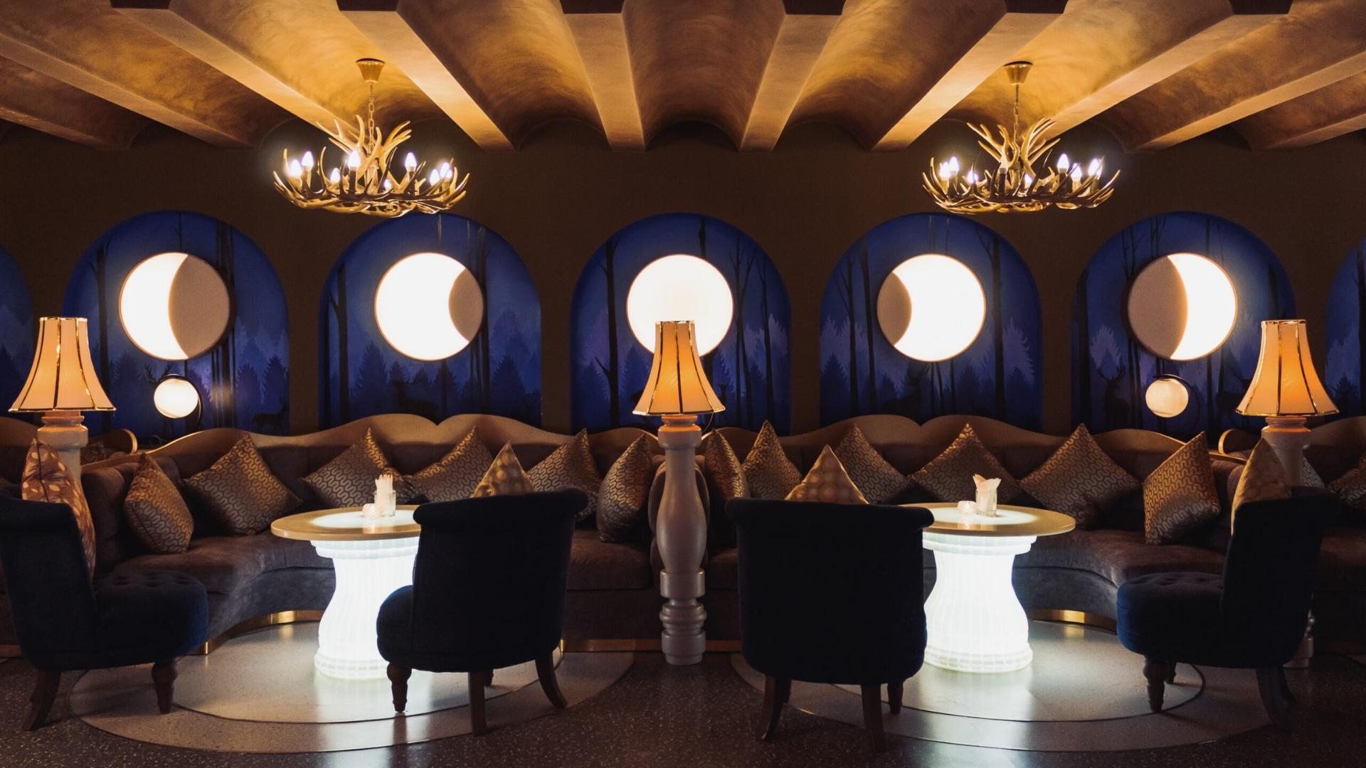 Moon Lounge tại Grand Mercure Dalat
