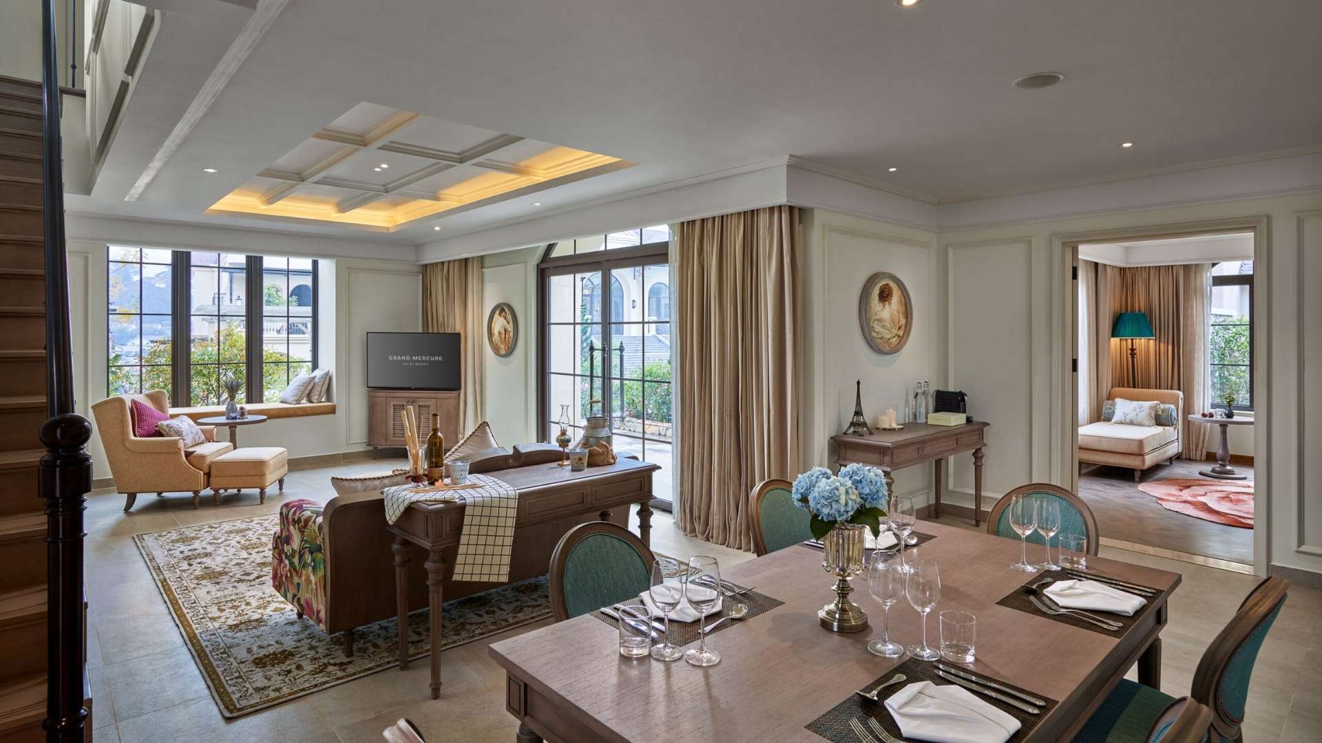 Phòng Tổng thống tại Grand Mercure Dalat